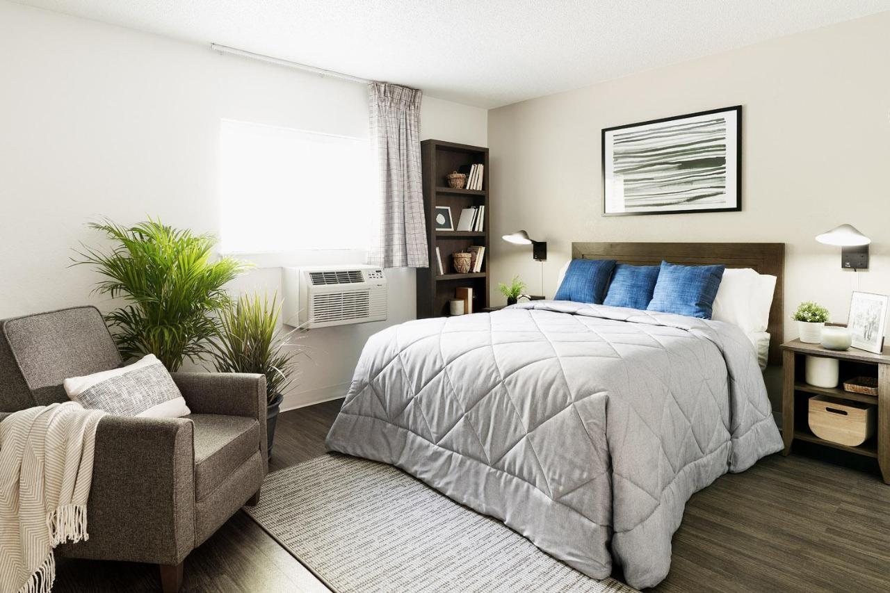 Intown Suites Extended Stay Columbus Oh - I-70E Hamilton Rd Екстериор снимка